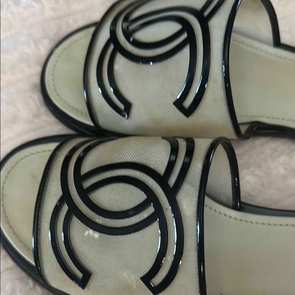 CHANEL Beige and Black Slide Sandals